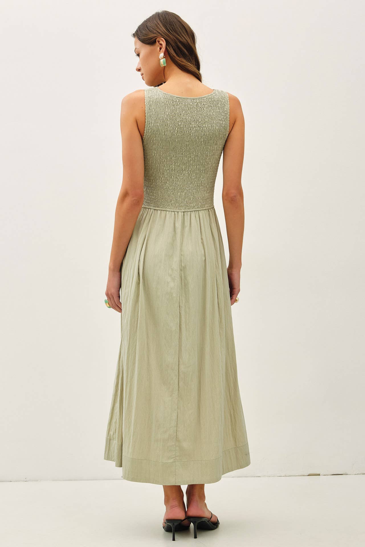 Be Cool - SMOCKED BODICE BOATNECK TANK MIDI DRESS