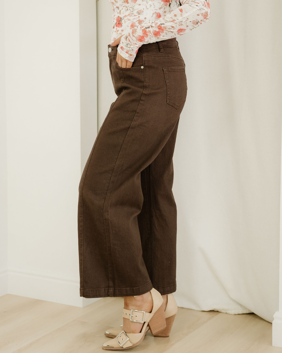 Elsie Solid Color Seamed Center Wide Leg Cropped Jeans - Red Sandalwood