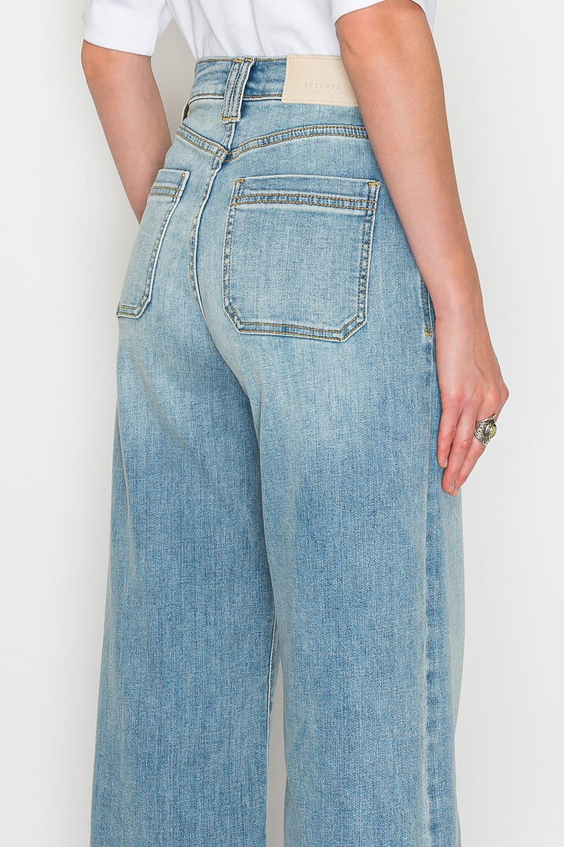 TUMMY CONTROL HIGH RISE A-WIDE LEG FIT JEANS