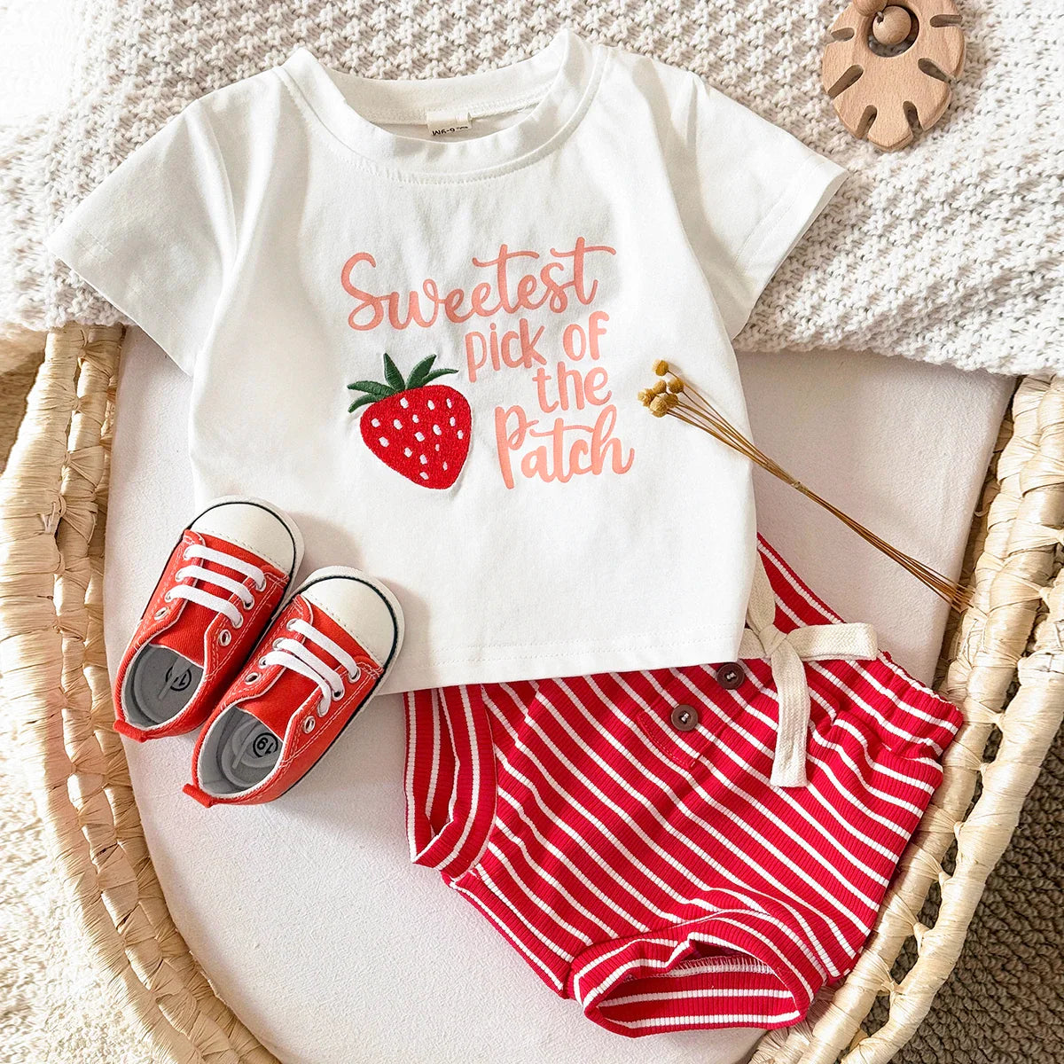 Striped Shorts Fruit Set