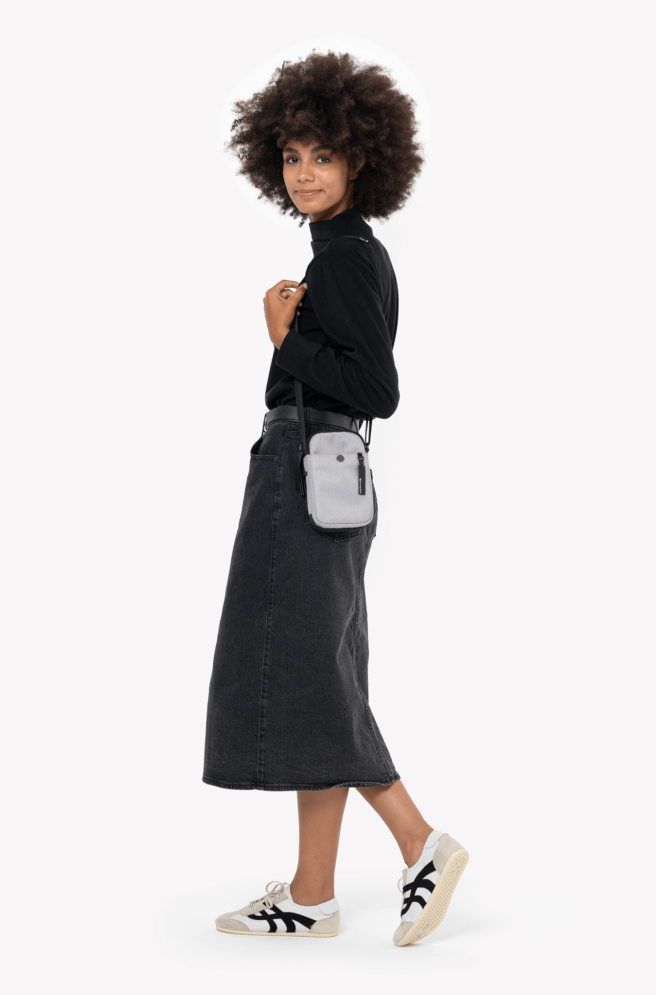 Simplicity | Crossbody Wallet
