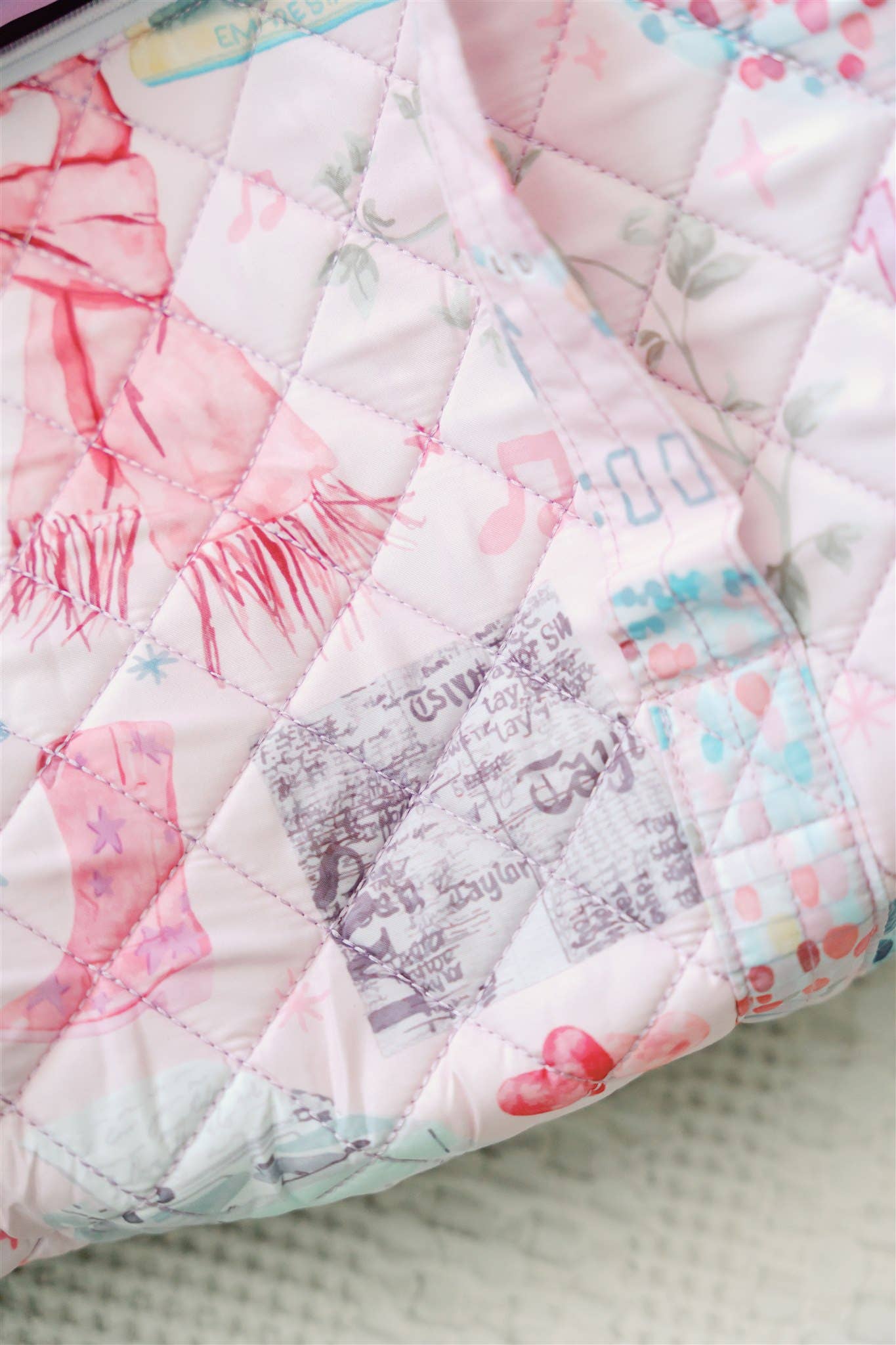 Gracefully Made Art - Eras Quilted Duffle