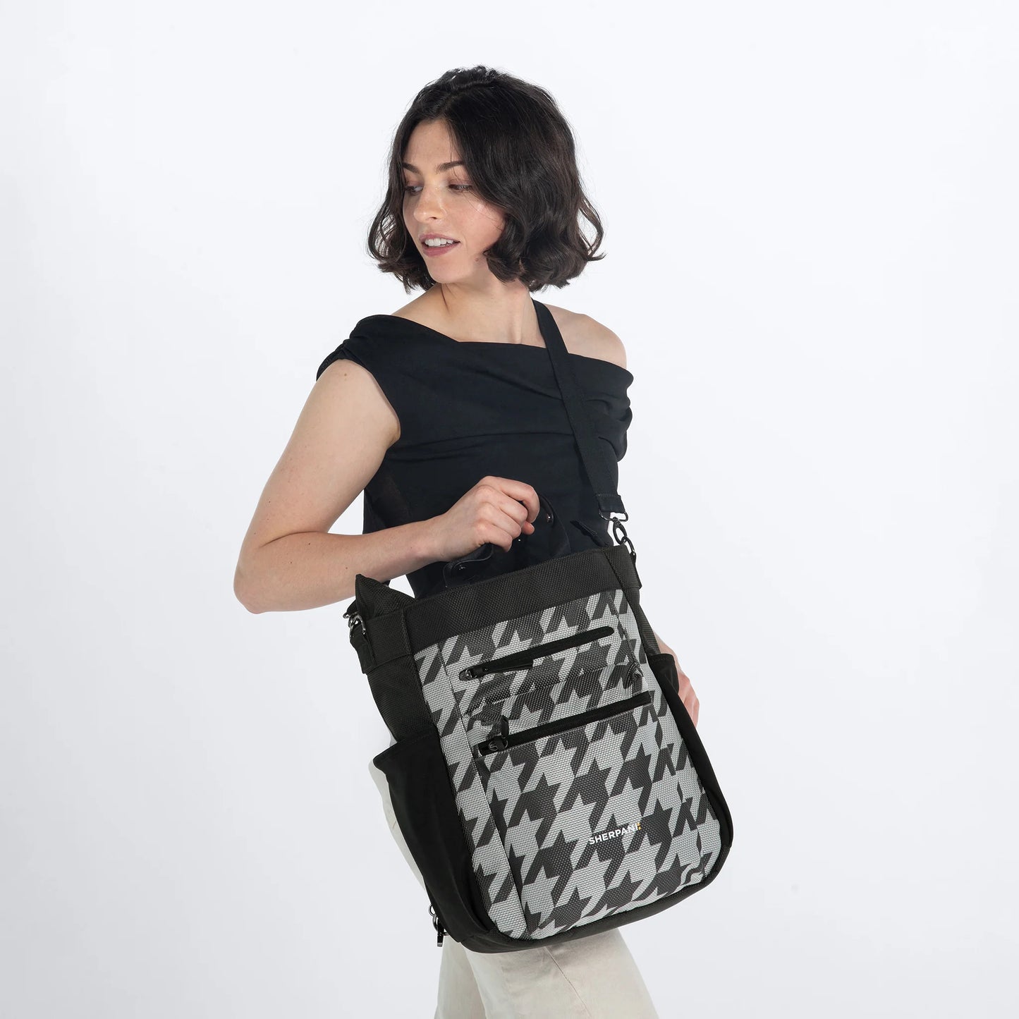 Soleil AT | Multi-Wear Travel Bag - Smoky Orchid Pink