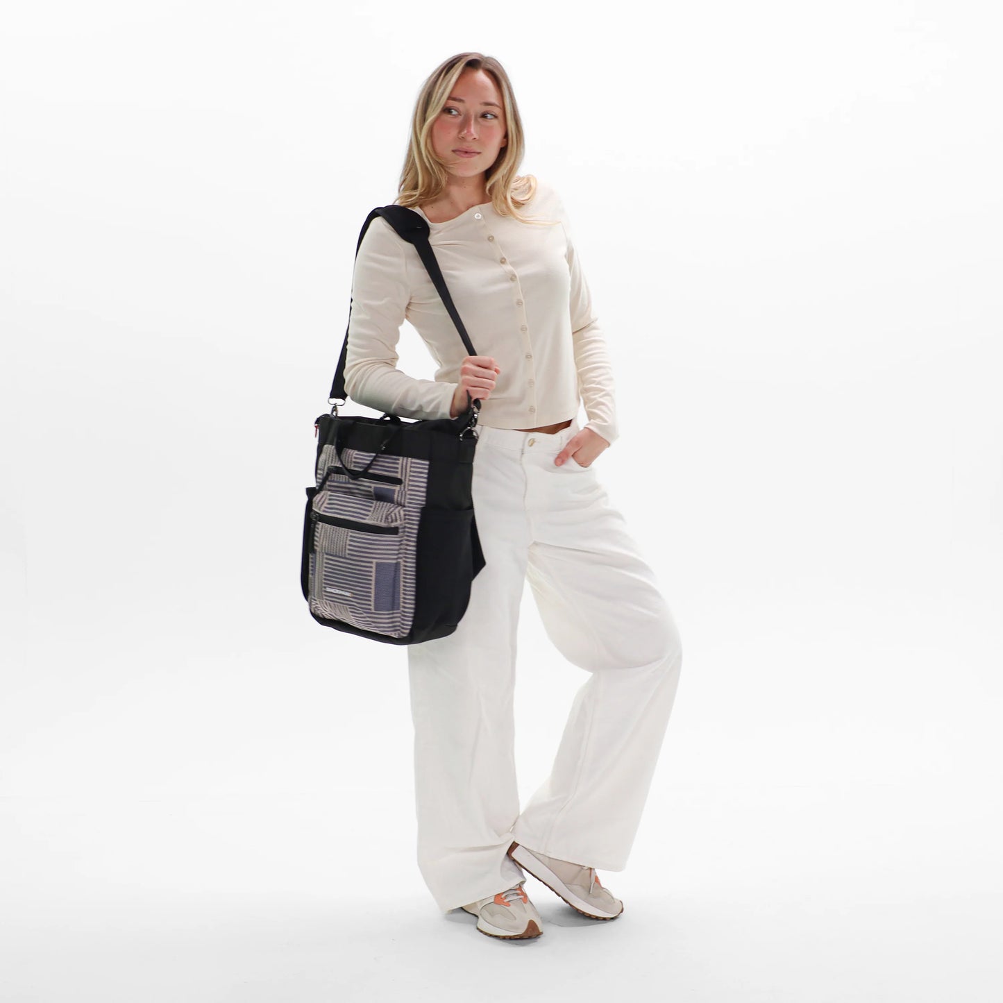 Soleil AT | Multi-Wear Travel Bag - Smoky Orchid Pink