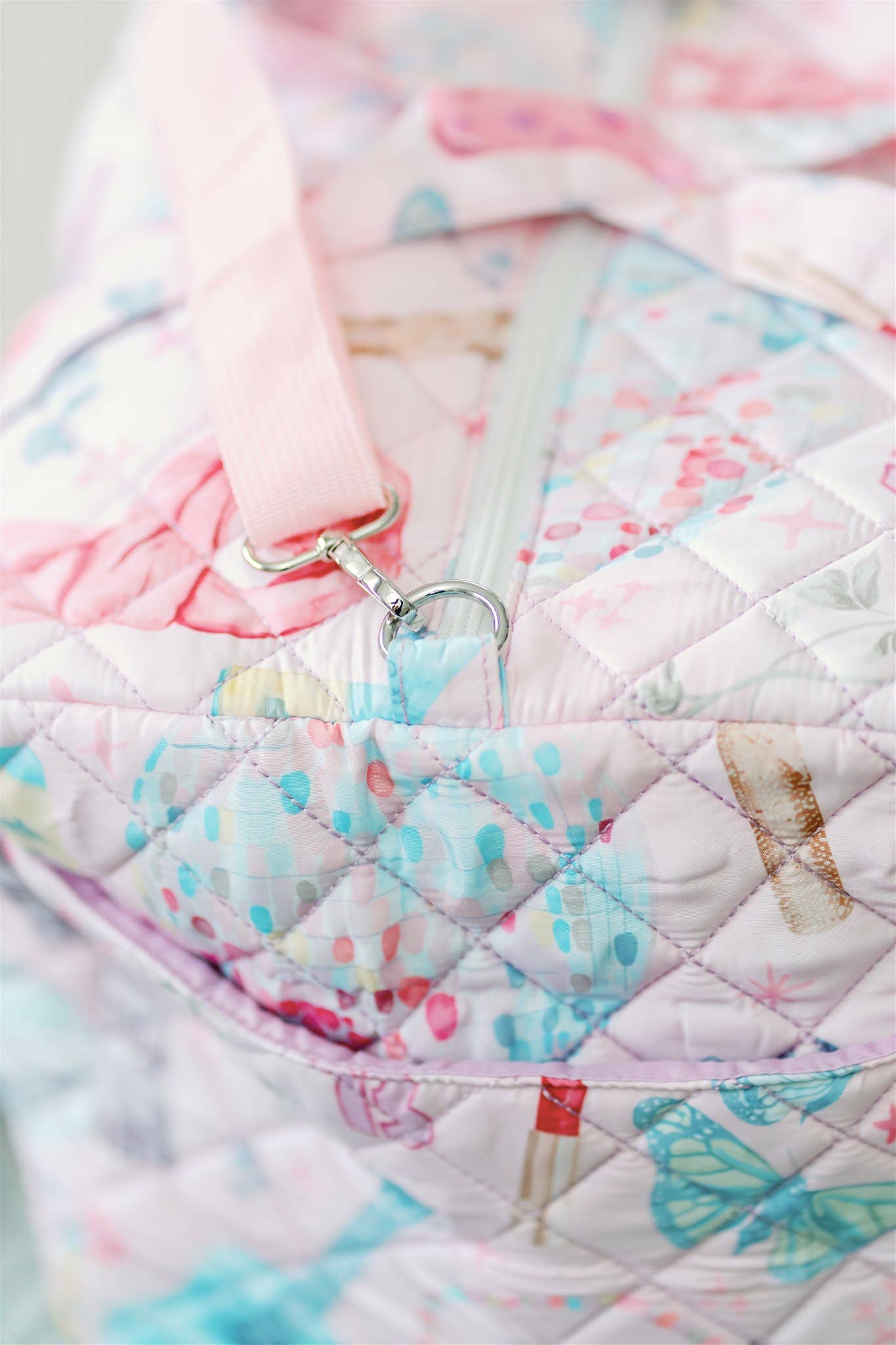 Gracefully Made Art - Eras Quilted Duffle